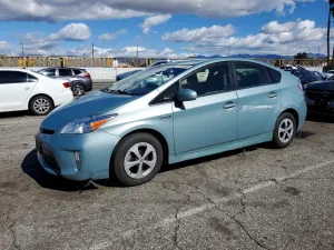 Toyota Prius 1.8L 4 2015