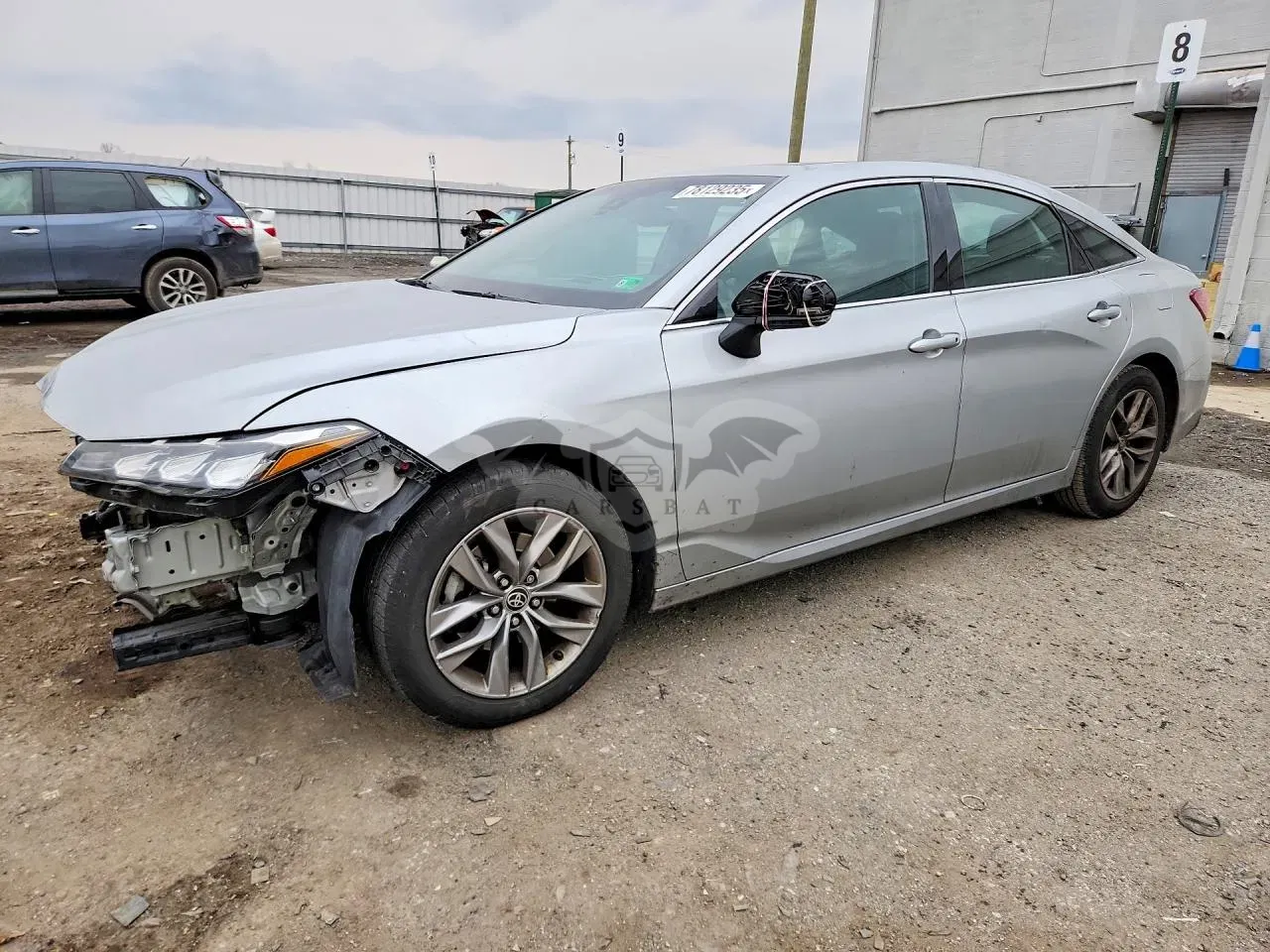 Toyota Avalon XLE 3.5L 6 2022