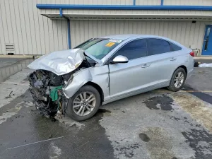 Hyundai Sonata SE 2.4L 4 2017