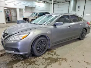 Nissan Altima 2.5L 4 2017