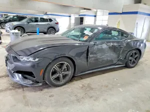 Ford Mustang 2.3L 4 2024