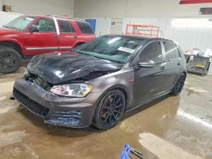 Volkswagen Golf S 2L 4 2017