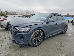 Audi Q8 e-tron 2024