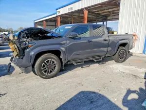 Toyota Tacoma DOUBLE CAB 2.4L 4 2024