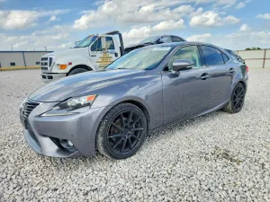 Lexus IS 2.5L 6 2015