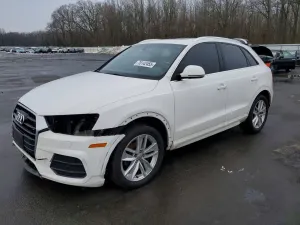 Audi Q3 PREMIUM PLUS 2.0L 4 2016