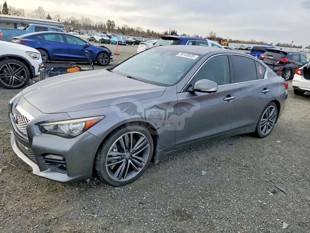 Infiniti Q50 3.5L 6 2015