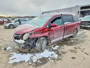 Toyota Sienna 3.5L 6 2018