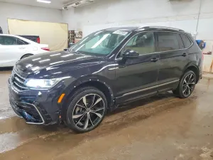 Volkswagen Tiguan 2.0L 4 2024