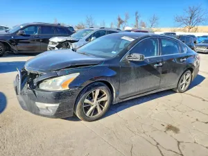 Nissan Altima 2.5L 4 2015
