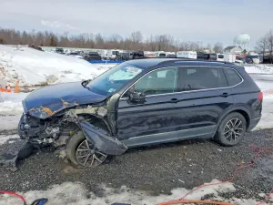 Volkswagen Tiguan 2.0L 4 2021