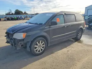Chrysler Town & Country TOURING 3.6L 6 2014