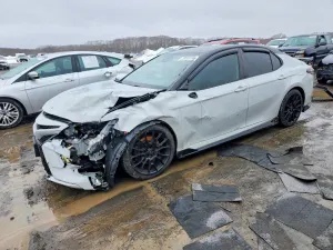 Toyota Camry 3.5L 6 2021