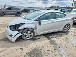 Hyundai Elantra 1.8L 4 2011