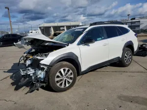 Subaru Outback PREMIUM 2.5L 4 2025