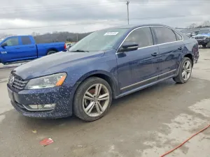 Volkswagen Passat SEL 2.0L 4 2014