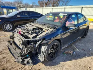 Toyota Camry 2.5L 4 2025