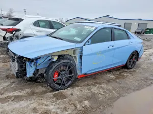 Hyundai Elantra 2.0L 4 2025