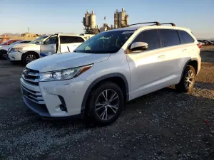 Toyota Highlander 3.5L 6 2018