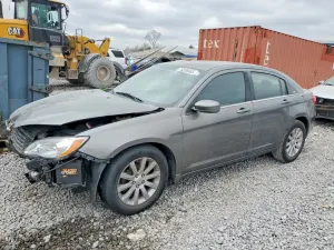 Chrysler 200 2.4L 4 2012