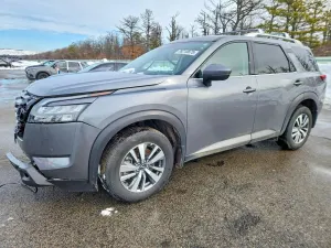 Nissan Pathfinder 3.5L 6 2025