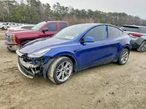 Tesla Model Y 2021