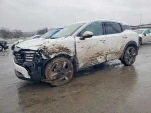 Nissan Kicks SR 2.0L 4 2025