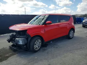 Kia Soul 2.0L 4 2020