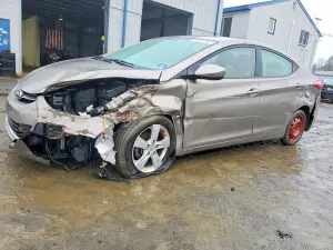 Hyundai Elantra 1.8L 4 2013