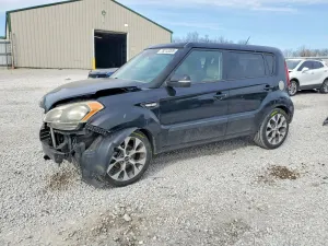 Kia Soul 2.0L 4 2013