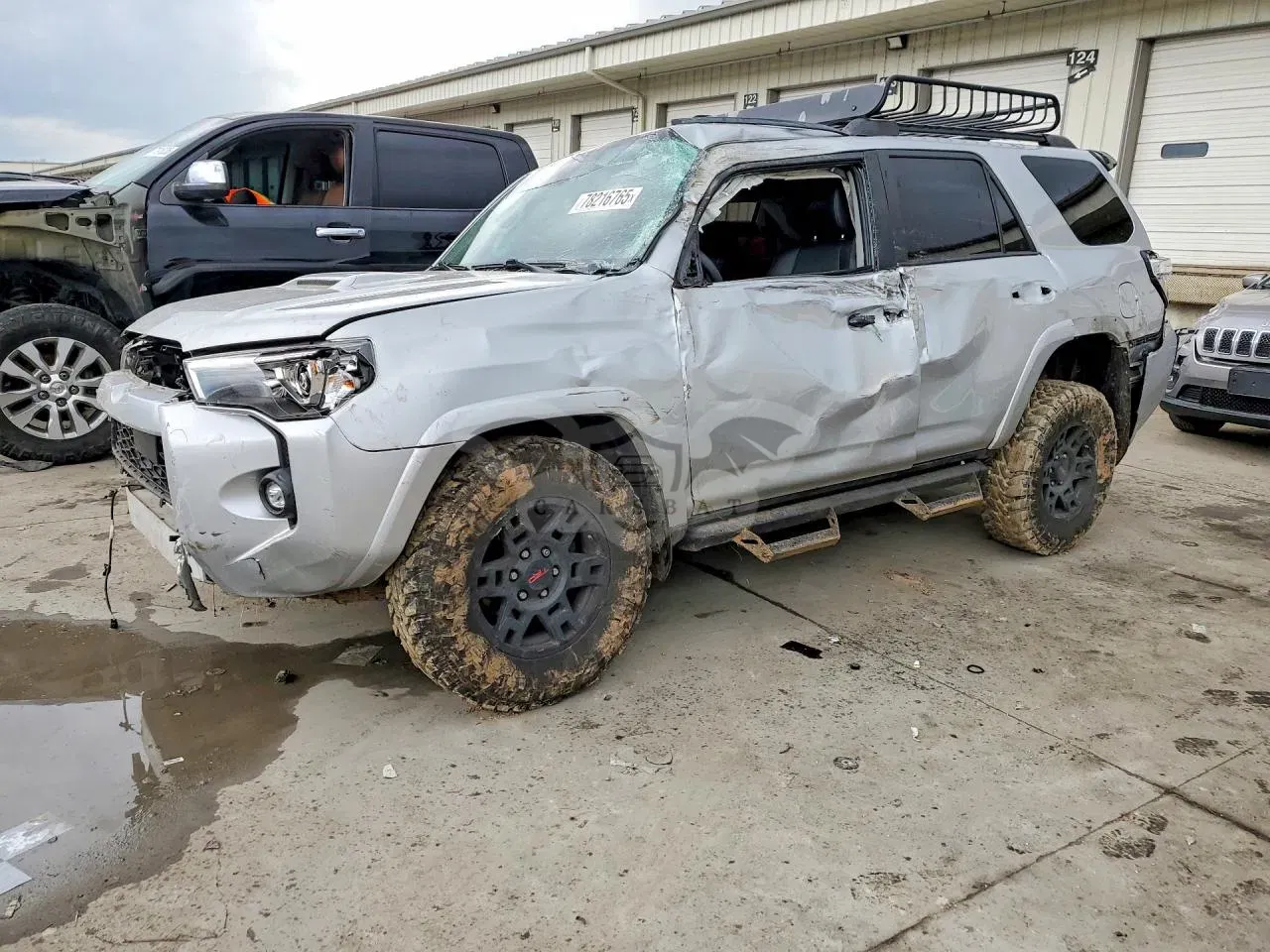 Toyota 4Runner VENTURE 4.0L 6 2021