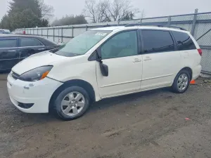 Toyota Sienna 3.3L 6 2004