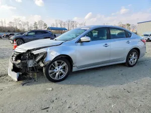 Nissan Altima 2.5L 4 2015