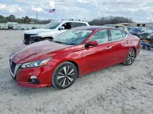 Nissan Altima SV 2.5L 4 2019