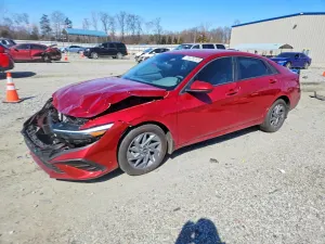 Hyundai Elantra 1.6L 4 2025