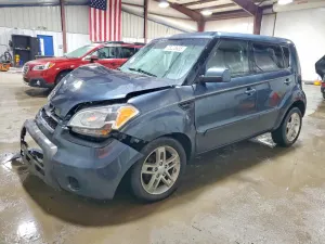 Kia Soul 2.0L 4 2011