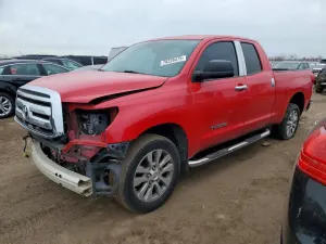 Toyota Tundra 4.6L 8 2013