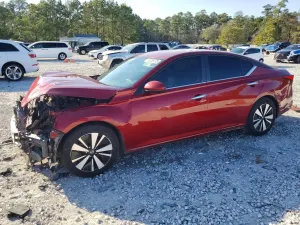 Nissan Altima 2.5L 4 2021