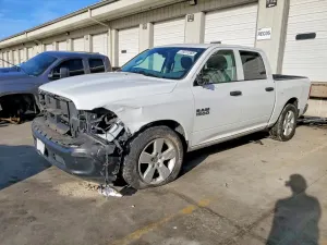 RAM 1500 3.6L 6 2017