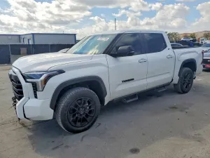 Toyota Tundra 3.4L 6 2025