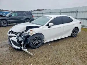 Toyota Camry 2.5L 4 2022