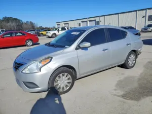 Nissan Versa 1.6L 4 2016