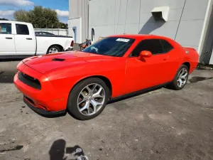 Dodge Challenger 3.6L 6 2016