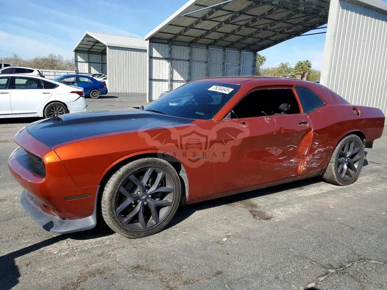 Dodge Challenger 5.7L 8 2021