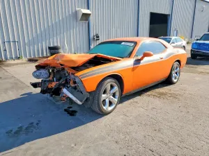 Dodge Challenger 5.7L 8 2014