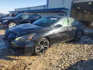 Nissan Altima SR 2.5L 4 2023
