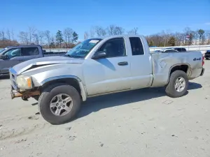 Dodge Dakota 3.7L 6 2007