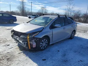 Toyota Prius LE 1.8L 4 2020