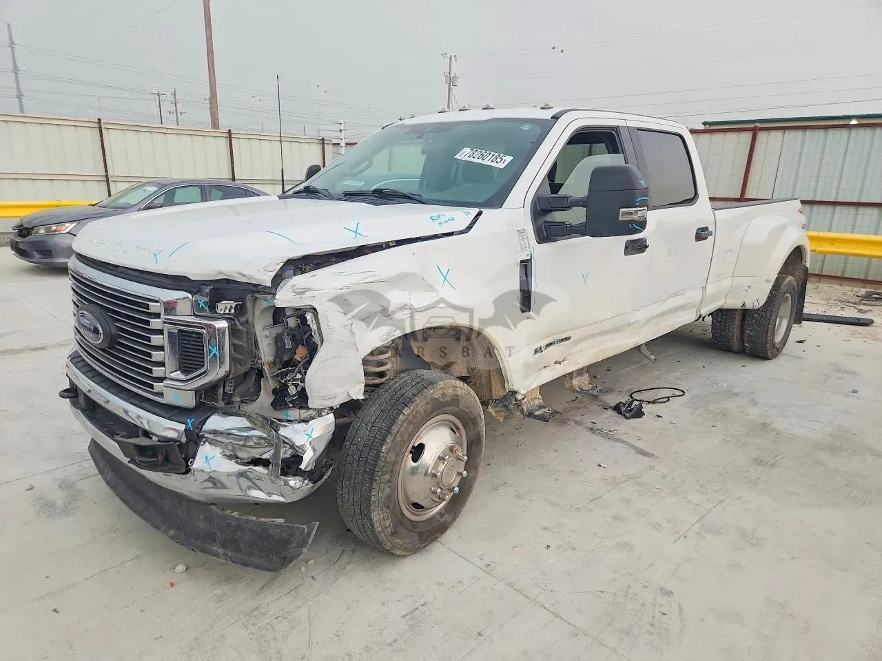 Ford F-350 6.7L 8 2021