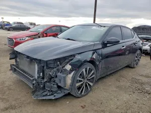Nissan Altima 2.5L 4 2021